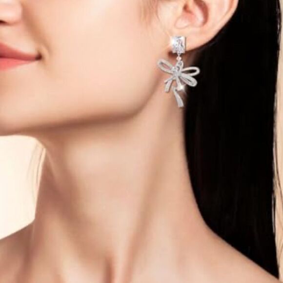 Trendy bow drop earrings A452 - Picture 3 of 8